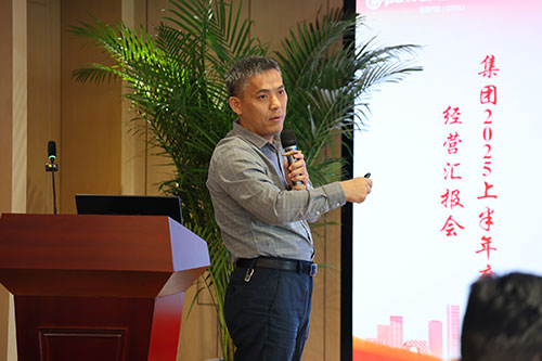 創力(li)集(ji)團(tuán)召開2025上半年(nian)度經(jing)營(ying)分(fēn)析會(圖5) 創力(li)集(ji)團(tuán)召開2025上半年(nian)度經(jing)營(ying)分(fēn)析會(圖5)