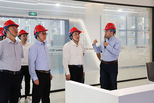 中(zhong)國(guo)工(gong)程(cheng)院院士謝(xiè)咊(he)平一(yi)行莅臨創力(li)集(ji)團(tuán)考察指導(dao)(圖2)